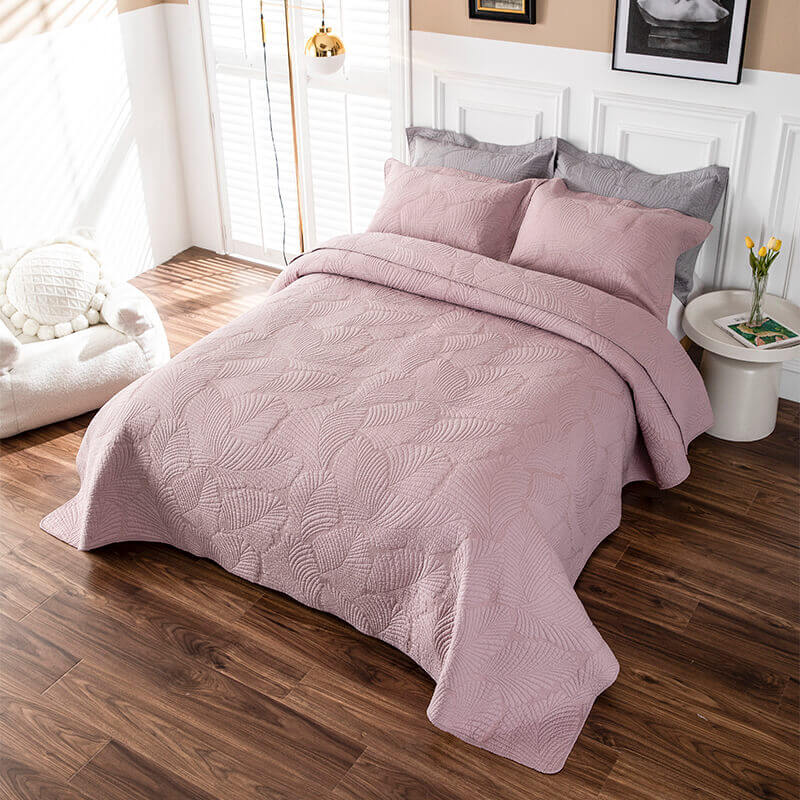 Solid color leaves double-sided embroidery bed cover European style minimalist models cotton bed cover luxury three-piece set