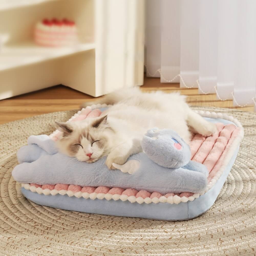 Warm Accompanying Cat Nest Interactive Cat Bed